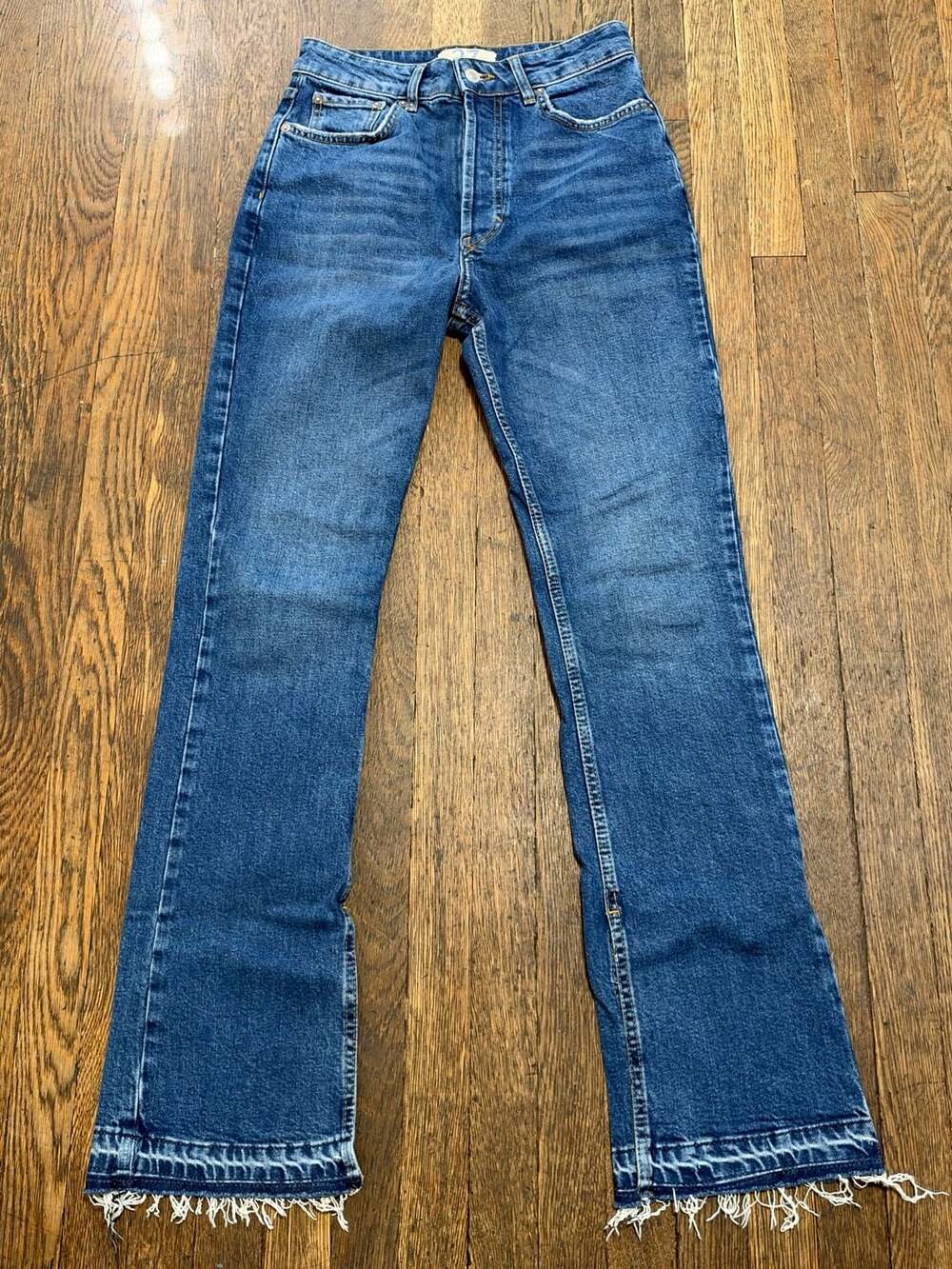 We The Free Emmy Split Hem Jeans Size 27 Blue Denim High Waisted Straight Leg
